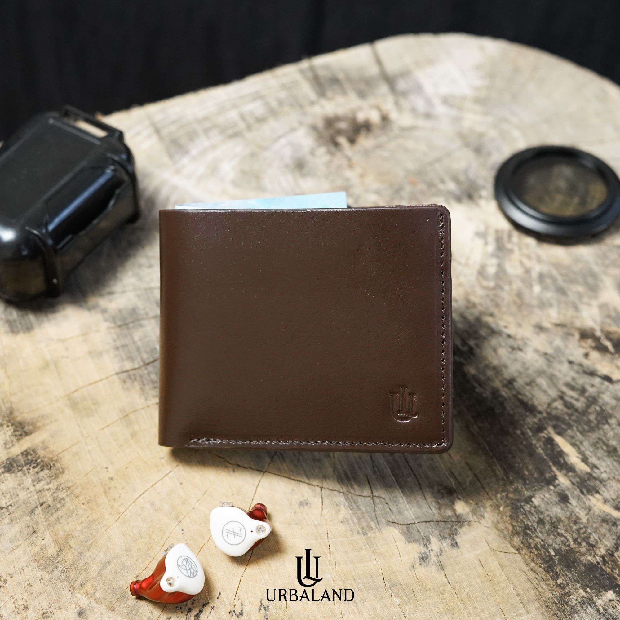 Clark Bifold Wallet - Chocolate
